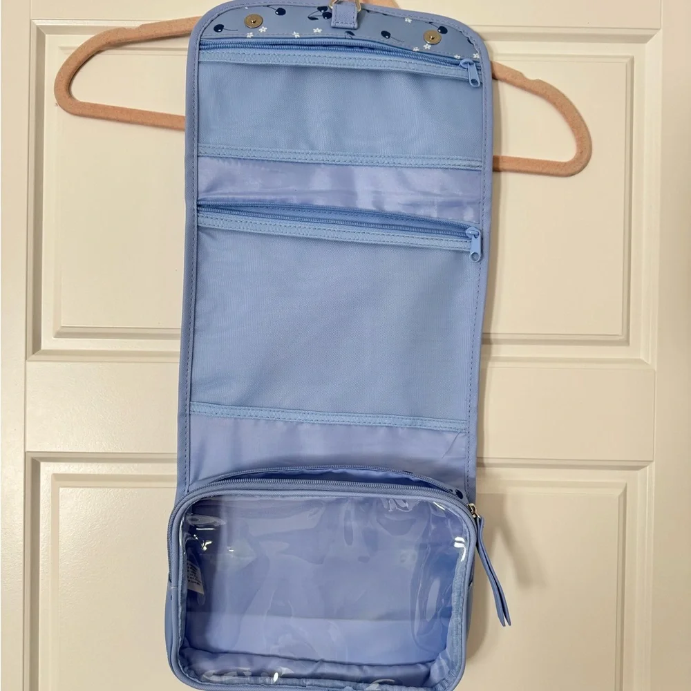 Tender Love and Carry Hanging Travel Organizer with Cherry Print NWOT